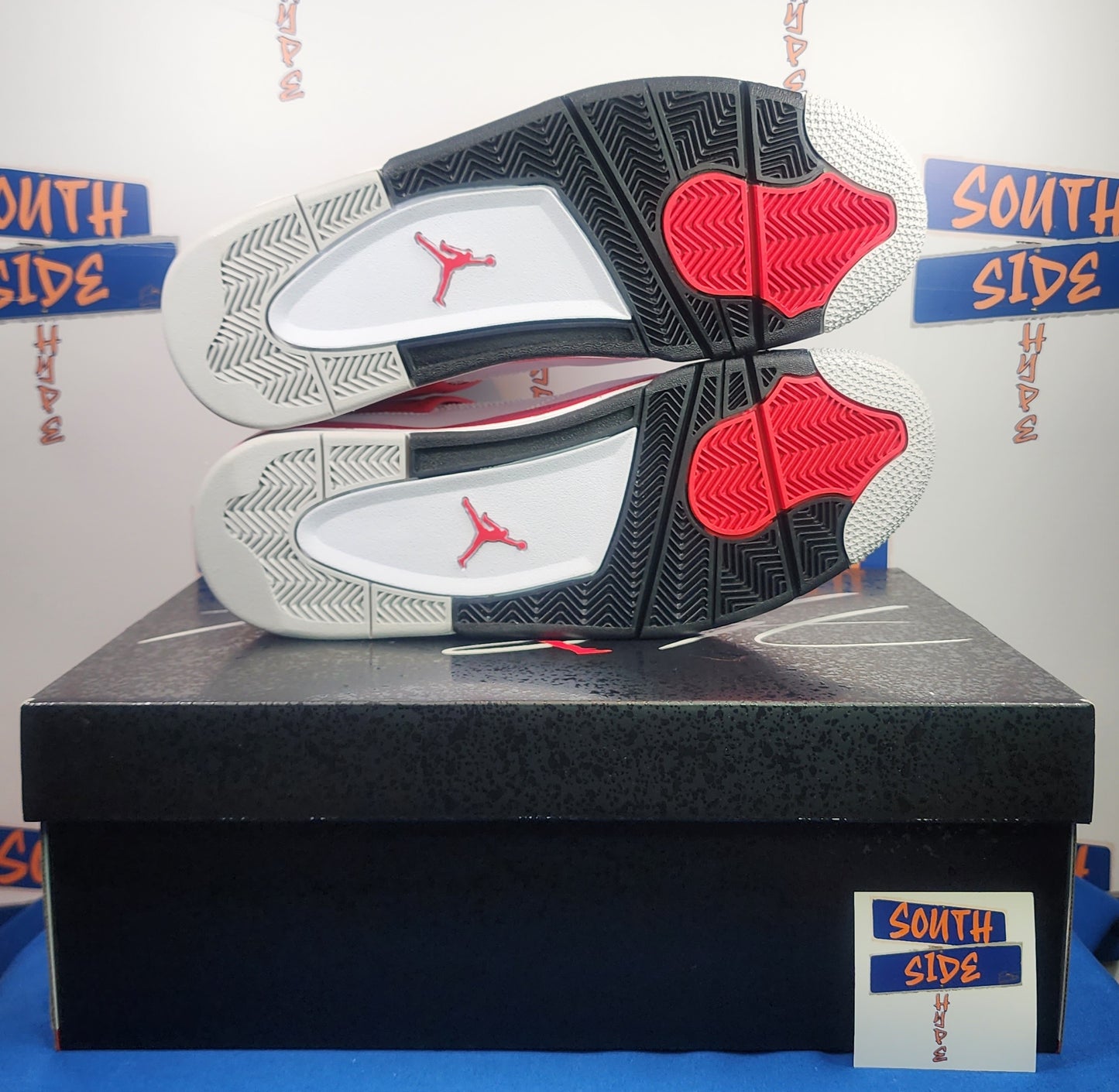 Air Jordan Retro 4 Red Cement (Grade School)