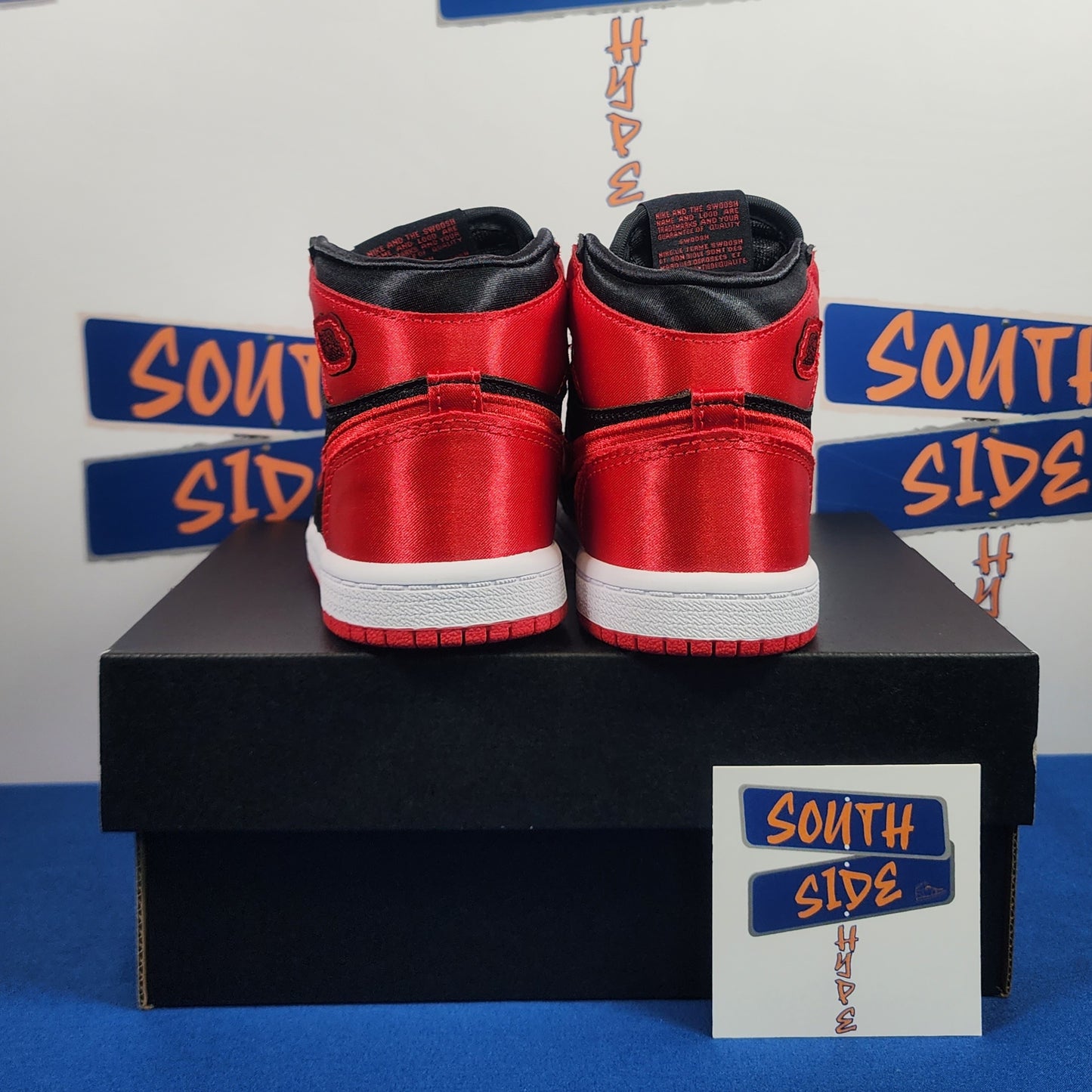 Air Jordan Retro 1 High OG - Satin Bred (TD)