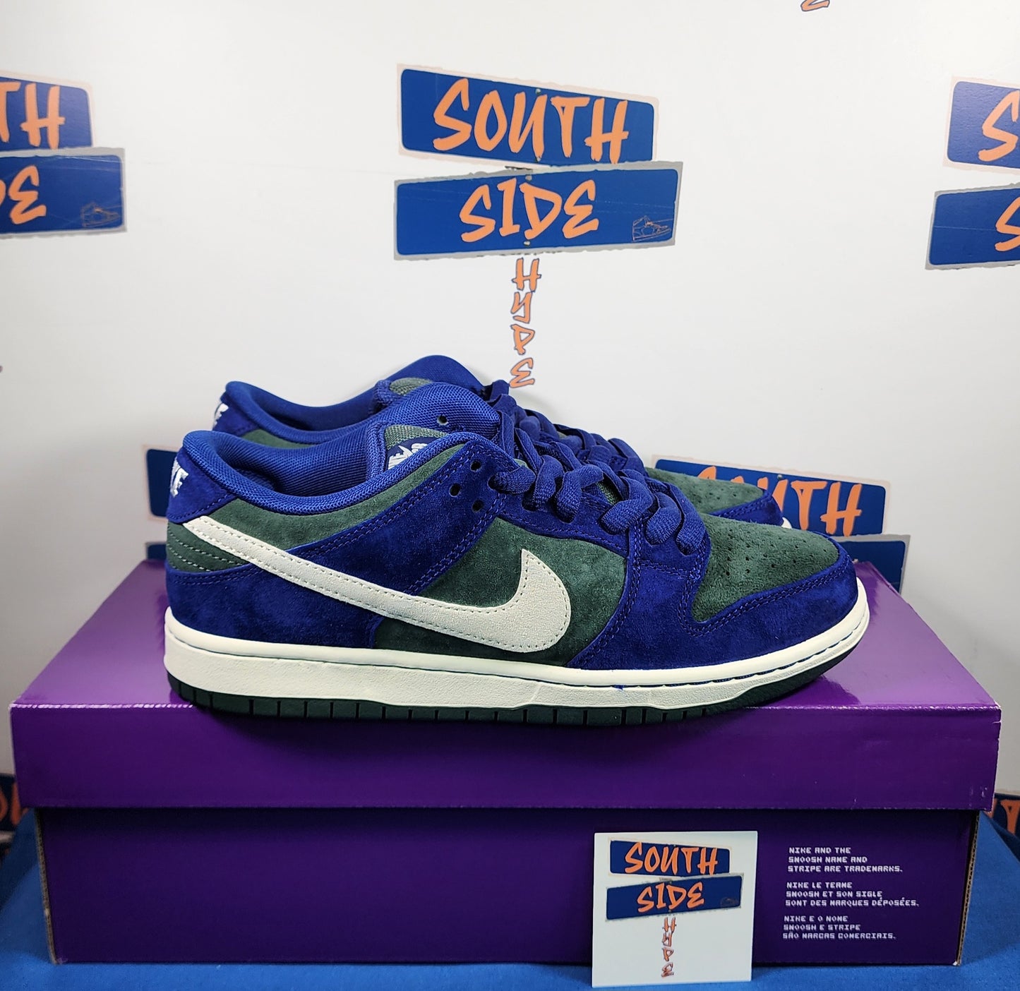 Nike SB Dunk Low - Deep Royal Blue